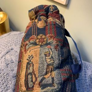 Golfers wine bag with cork screw attached